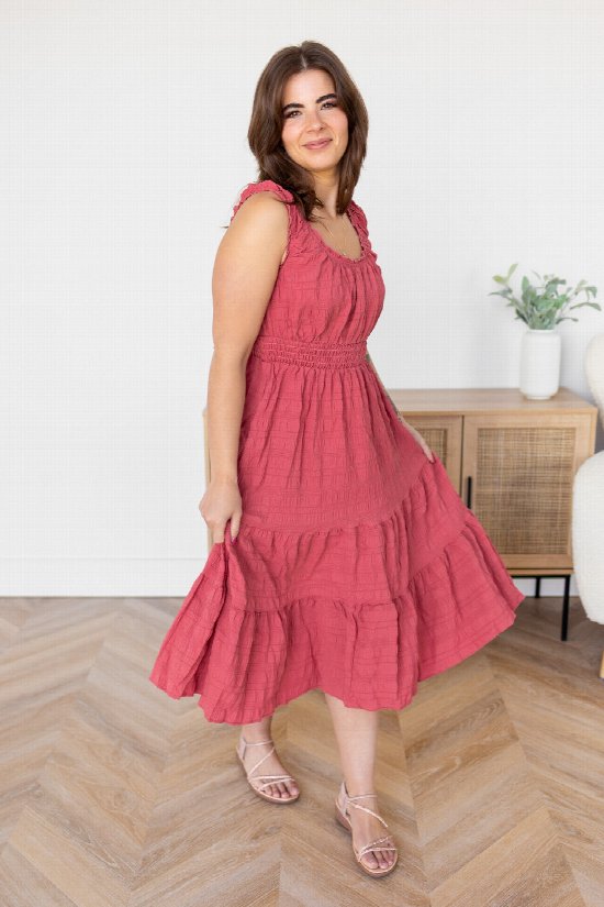 Sweet Motion Midi Dress